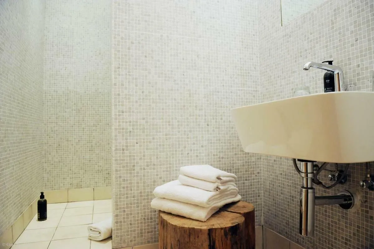 9Hotel Chelton Brussels Hotel